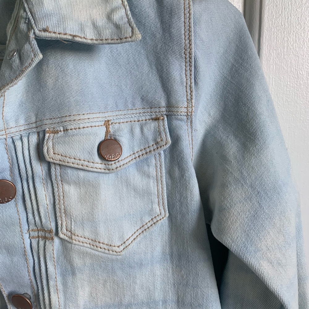 GAP jean jacket - Picture 3 of 4